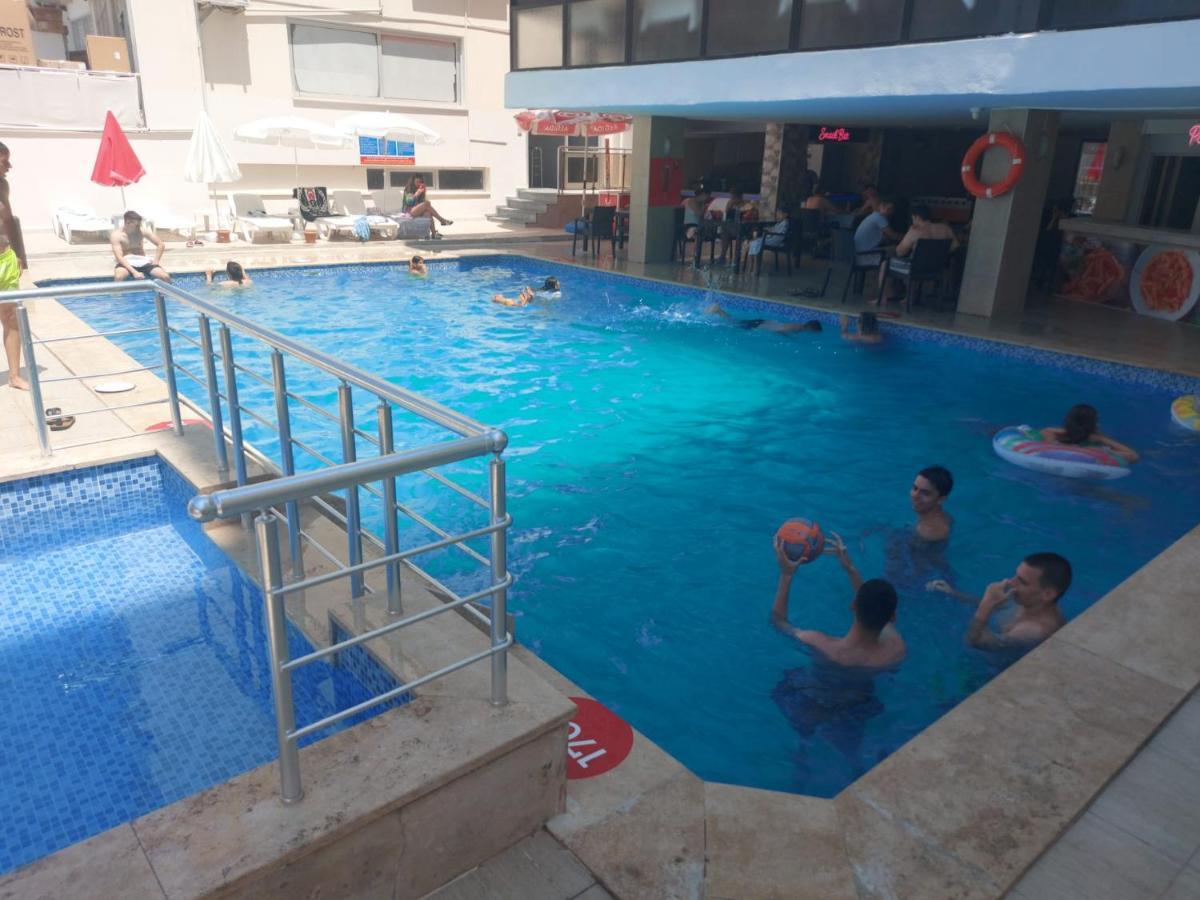 Roxx Royal Hotel Kusadasi Exterior foto